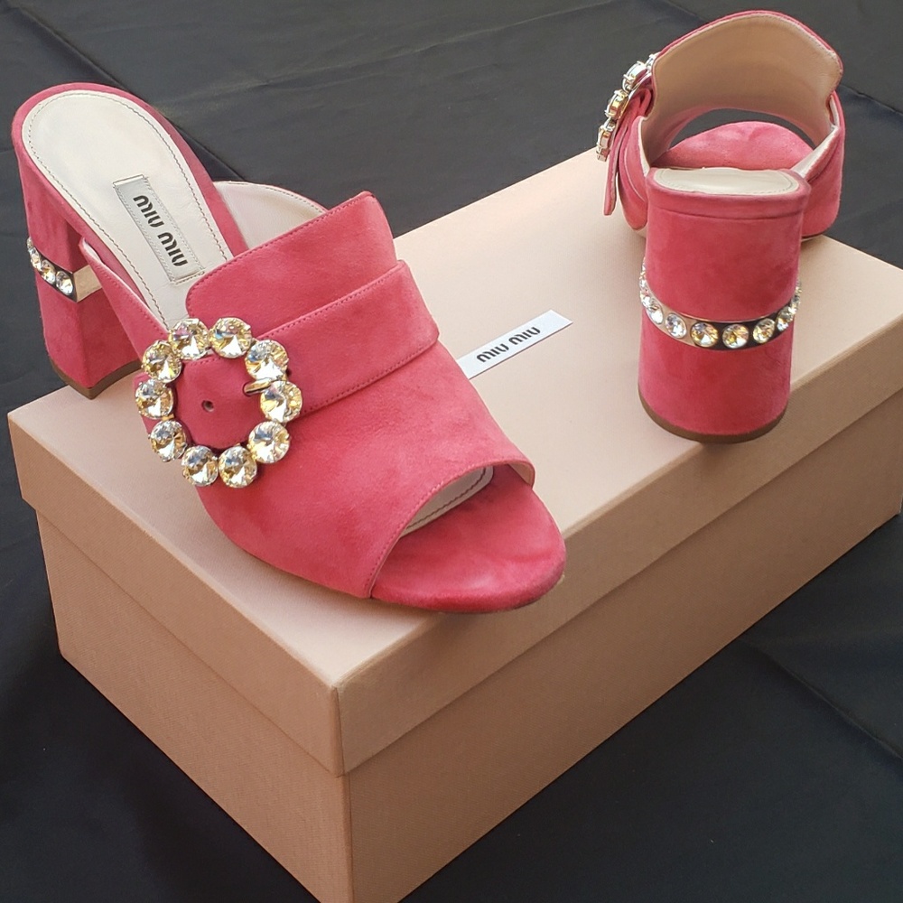 MIU MIU 2018 Crystal Pink Suede Mules size 39